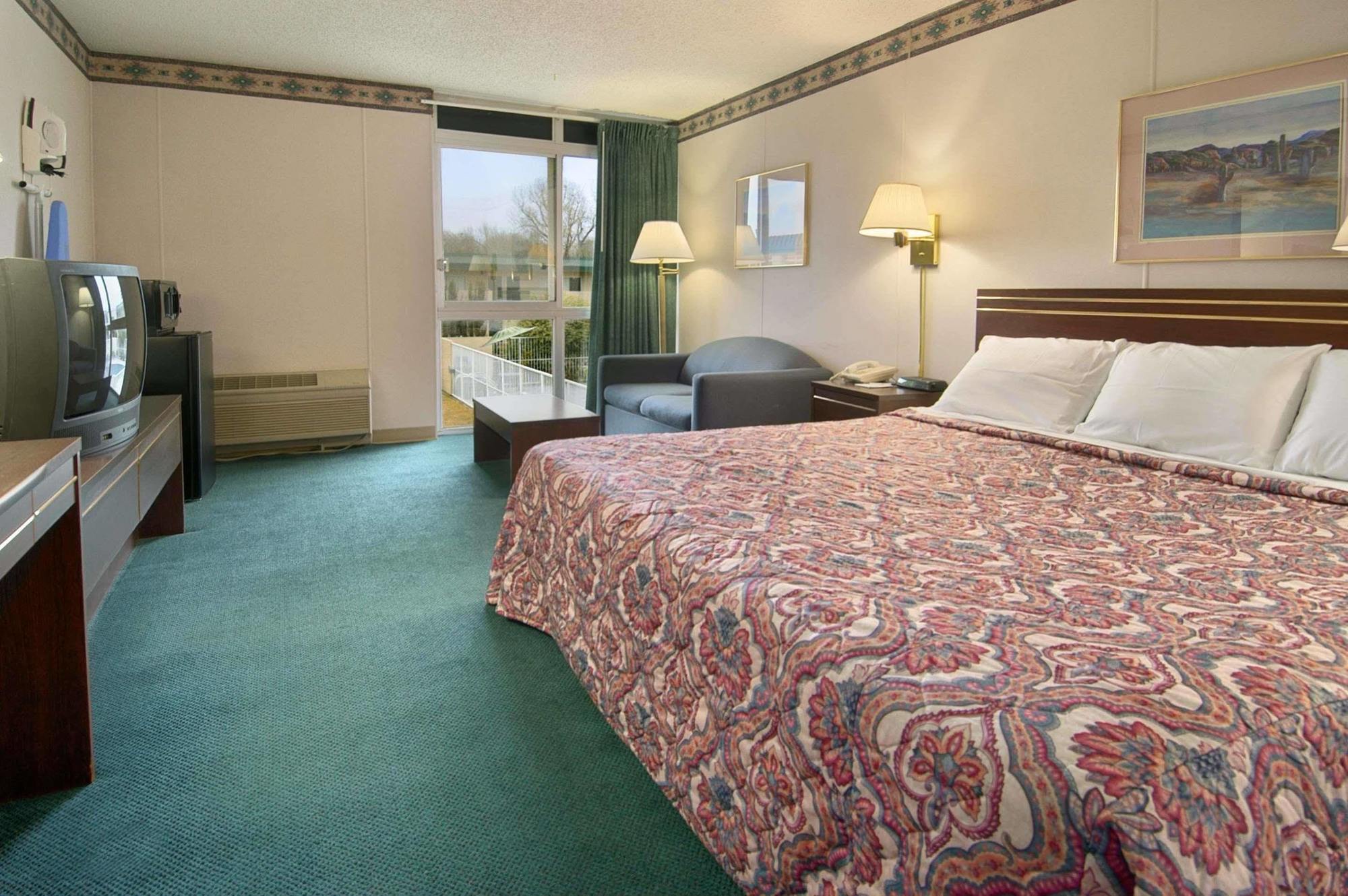 Travelodge By Wyndham Enid Rom bilde